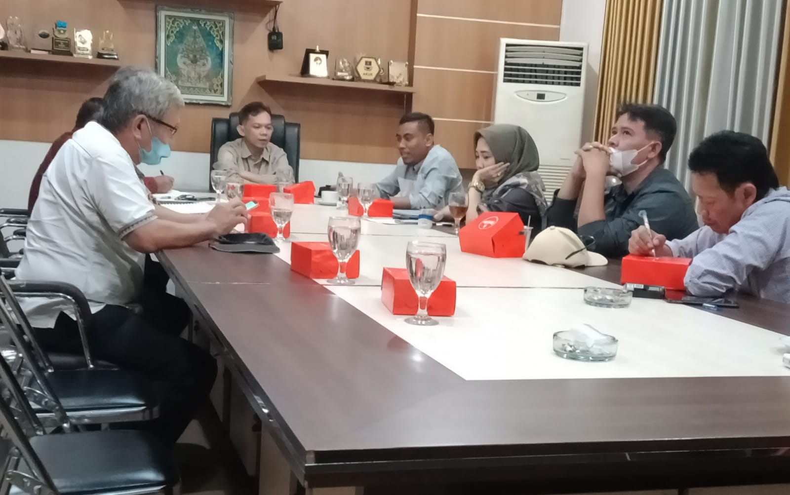 Komisi II DPRD Purwakarta Undang Dewas dan KPM PDAM Gapura Tirta Rahayu