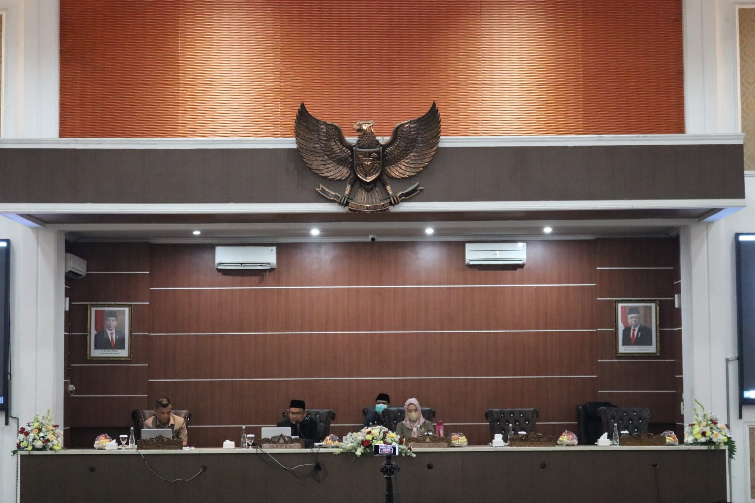 Rapat Paripurna Tidak Quorum dan Ketidak Hadiran Bupati Tidak Ada Konfirmasi Kepada Ketua DPRD