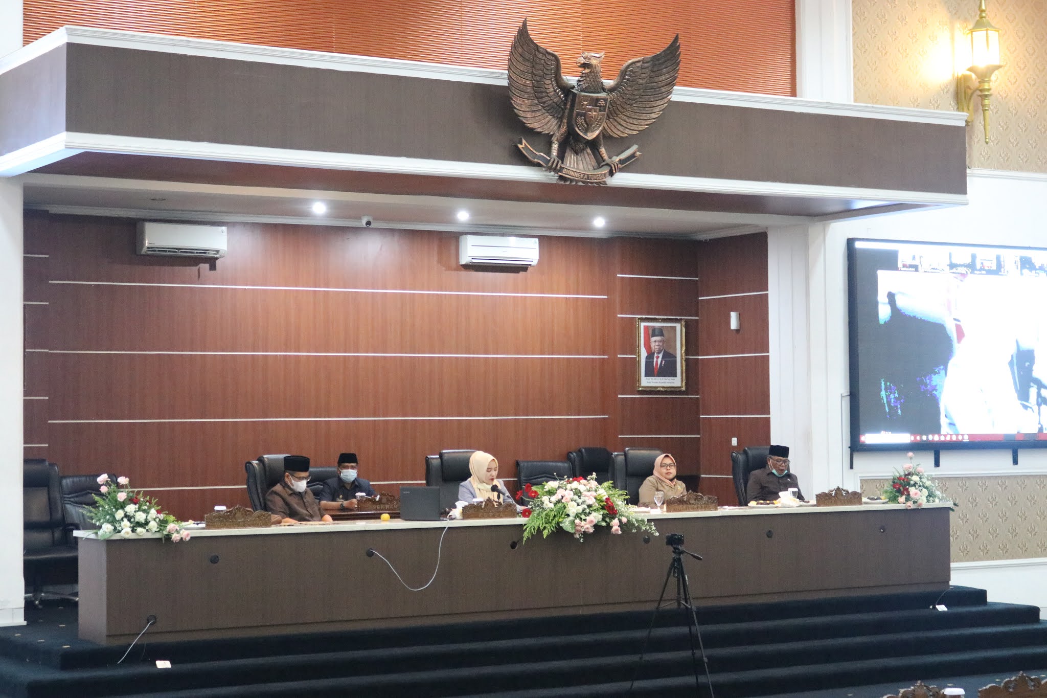 DPRD Purwakarta Menetapkan 24 Raperda Tahun 2021