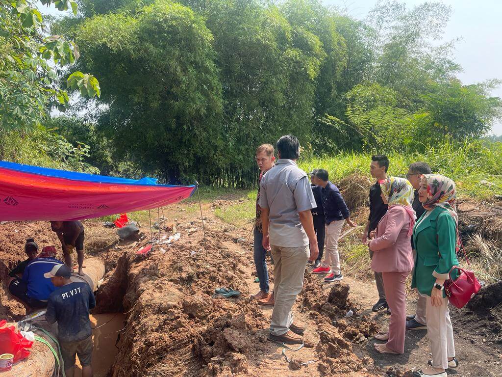 Komisi II DPRD Purwakarta Lakukan Inspeksi Lapangan Atas Tidak Mengalirnya Air PDAM ke Pelanggan