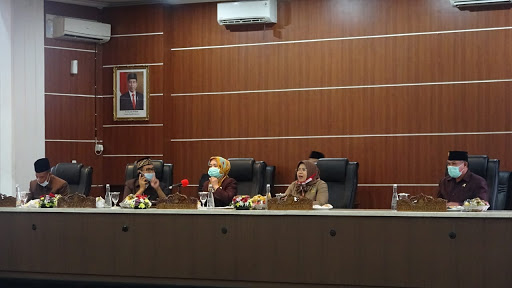 Semua Fraksi DPRD Purwakarta Menyetujui Raperda Kota Layak Anak