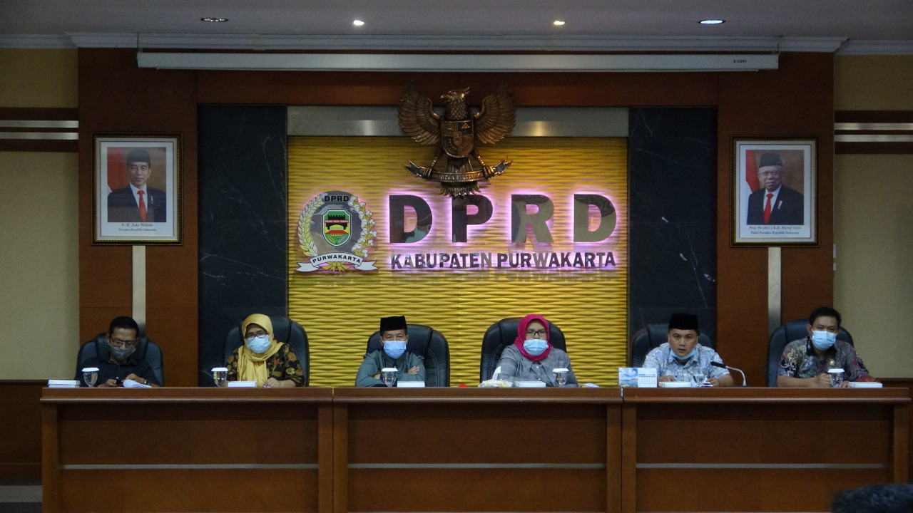 Perdebatan Cukup Sengit Warnai Pembahasan Rapat Kerja Pansus A
