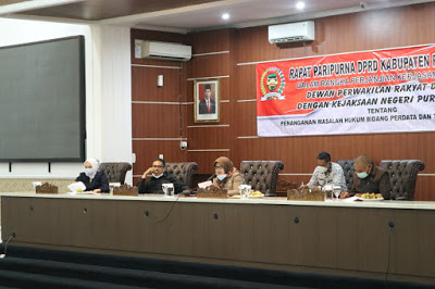 DPRD Purwakarta Bentuk Pansus Empat Raperda