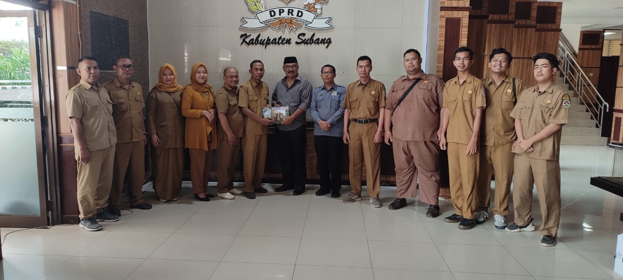 Humas dan Protokol Sekretariat DPRD Purwakarta Mengadakan Study Banding Ke Setwan Subang