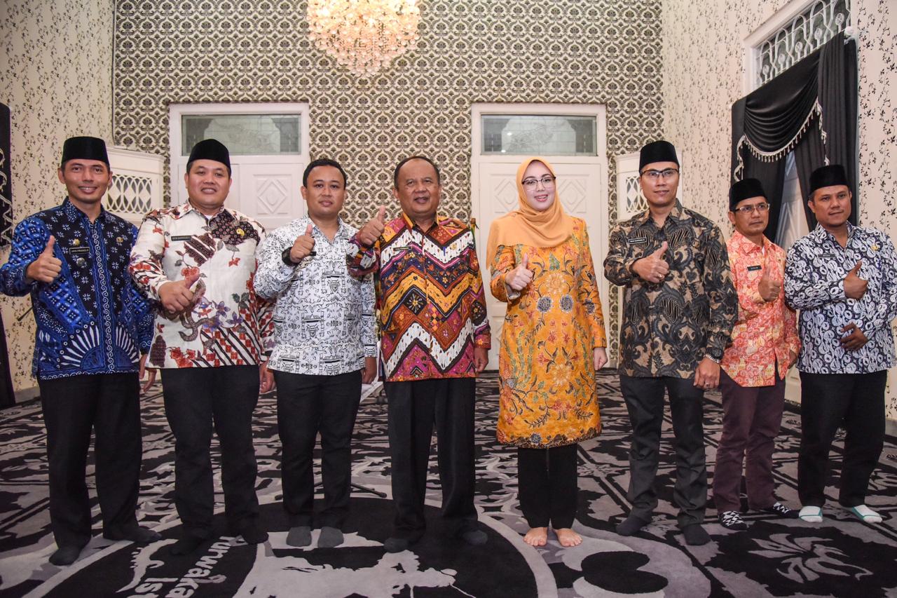Ketua DPRD Ucapkan Selamat Kepada Lima Kadis Baru