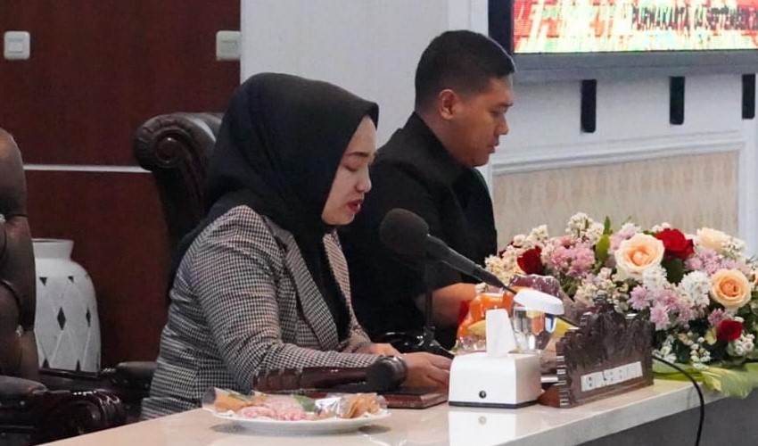Rapat Paripurna DPRD Purwakarta Menetapkan 2 Pimpinan Dewan Definitif