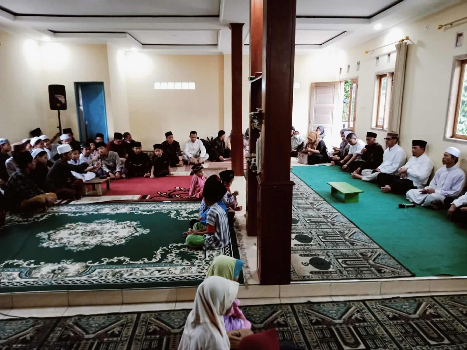 Kegiatan Bulan Berbagi Berkah On The Street, Sekwan bersilaturahmi ke Ponpes Baiturrohman Ciganea