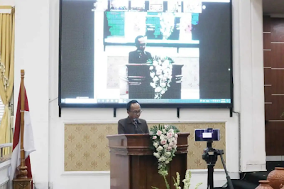 Jawaban Bapemperda Atas Pendapat Bupati Terhadap 2 Raperda Prakarsa DPRD Pada Rapat Paripurna Tingkat I